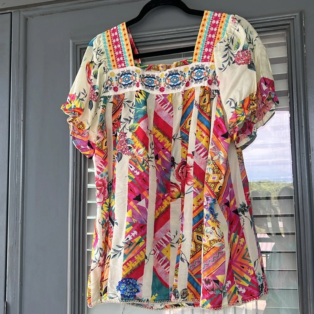 Johnny Was, size medium top. - Picture 3 of 3
